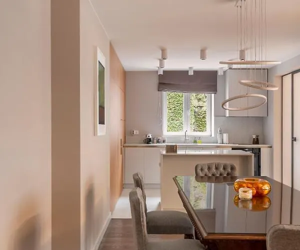 New High-end Designer 3br Free Parking Sofia